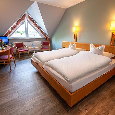 Hotel Restaurant "Zur Post" Holdorf Eksteriør bilde