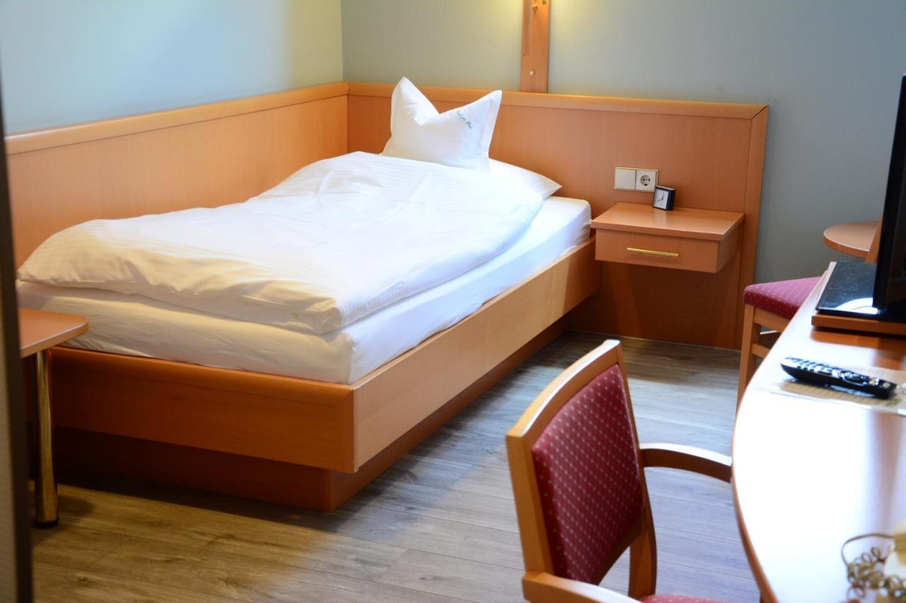 Hotel Restaurant "Zur Post" Holdorf Eksteriør bilde