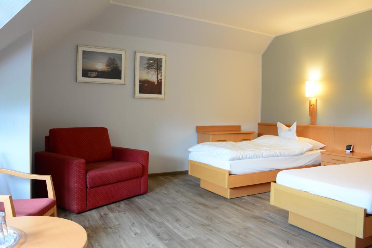 Hotel Restaurant "Zur Post" Holdorf Eksteriør bilde