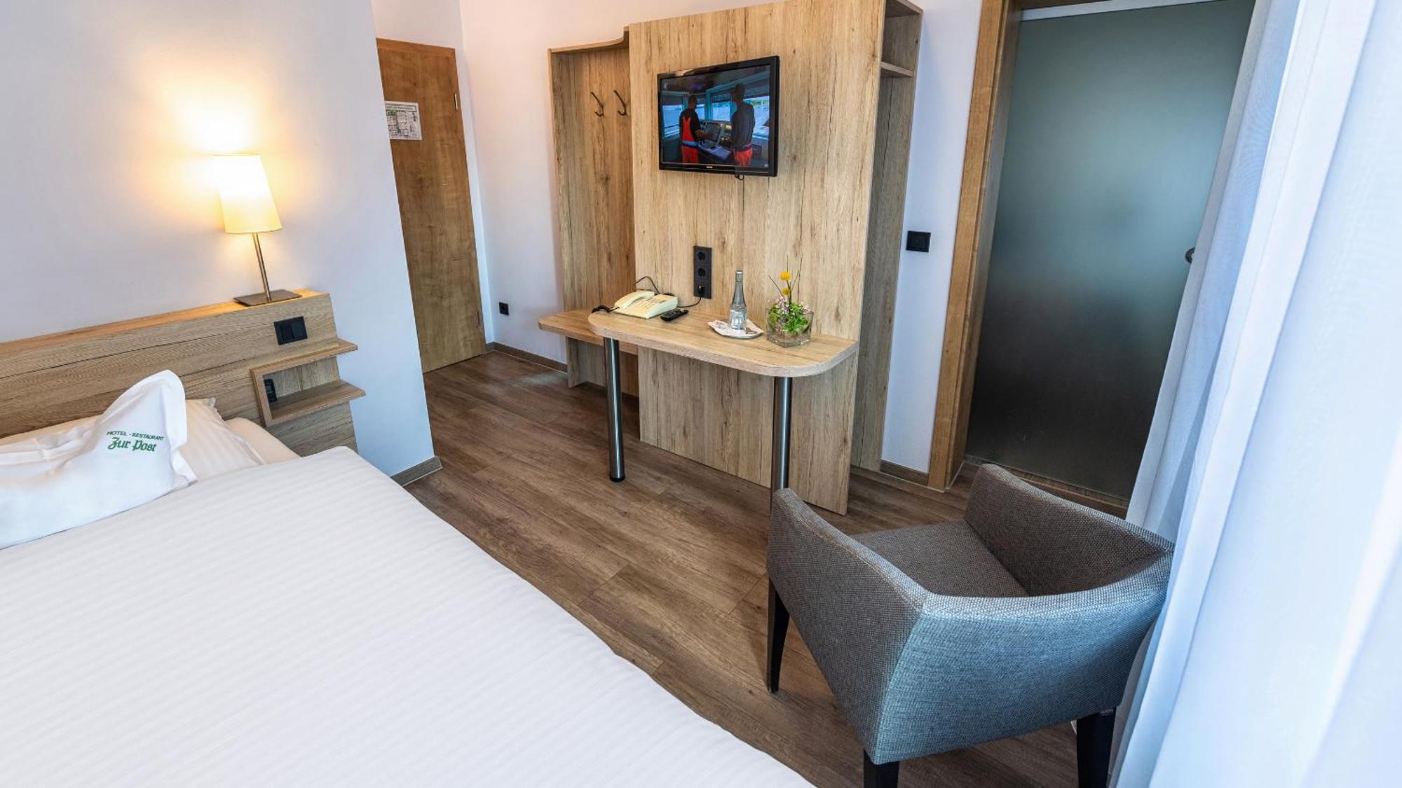 Hotel Restaurant "Zur Post" Holdorf Eksteriør bilde