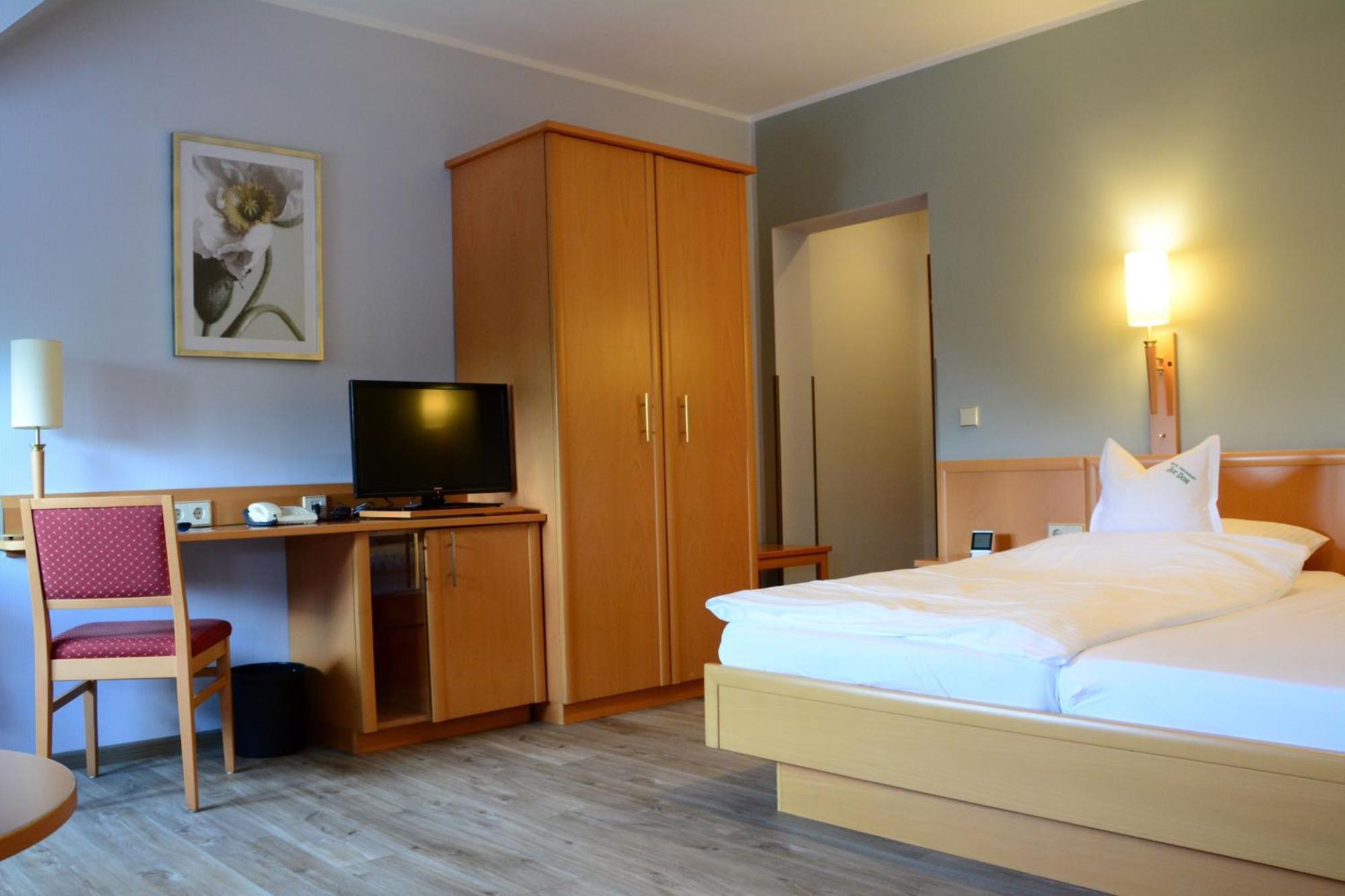 Hotel Restaurant "Zur Post" Holdorf Eksteriør bilde