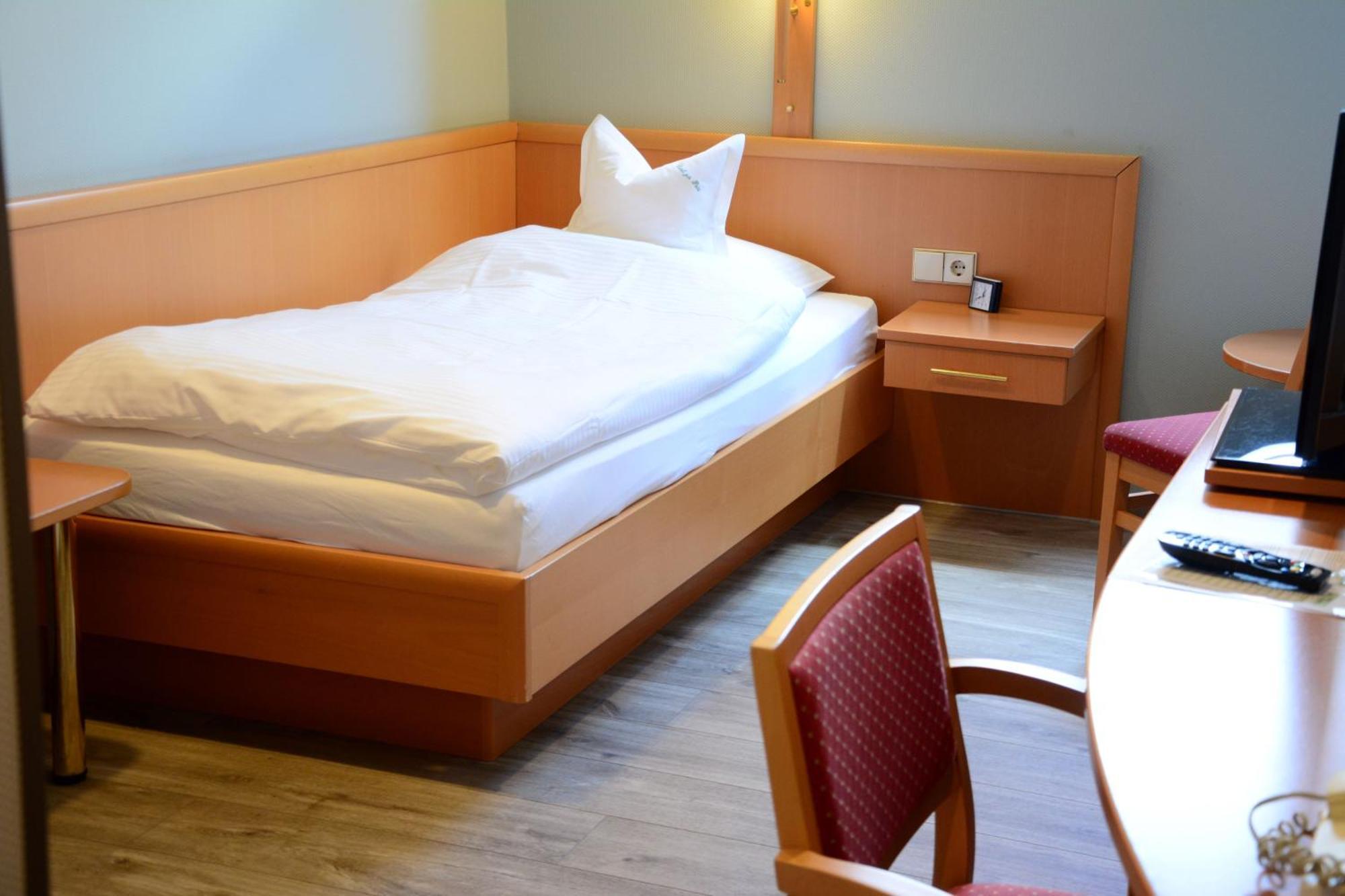 Hotel Restaurant "Zur Post" Holdorf Eksteriør bilde
